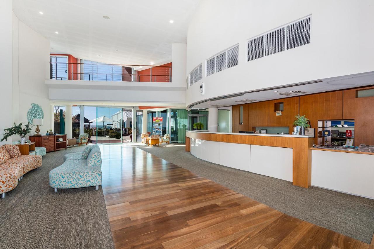 Tempel By The Sea Mandurah Exterior photo