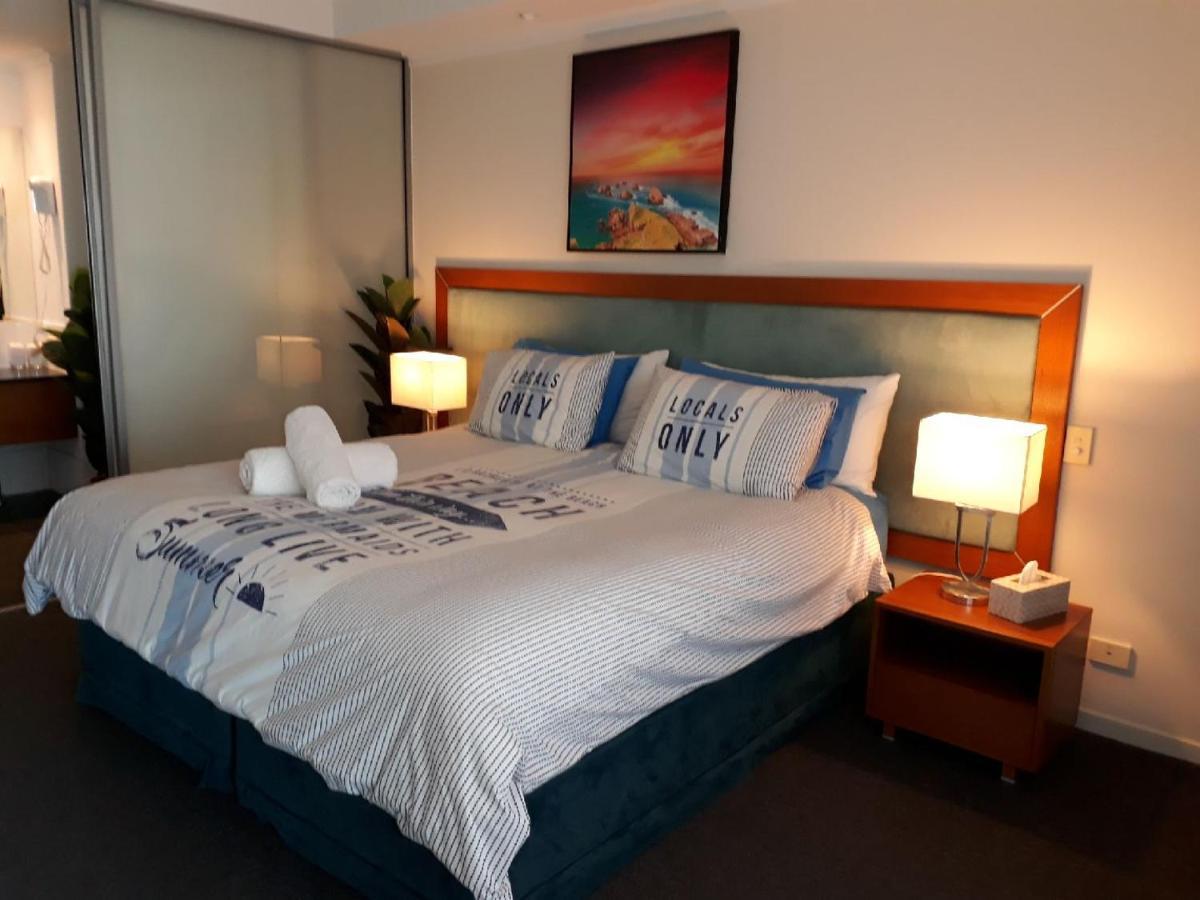 Tempel By The Sea Mandurah Exterior photo