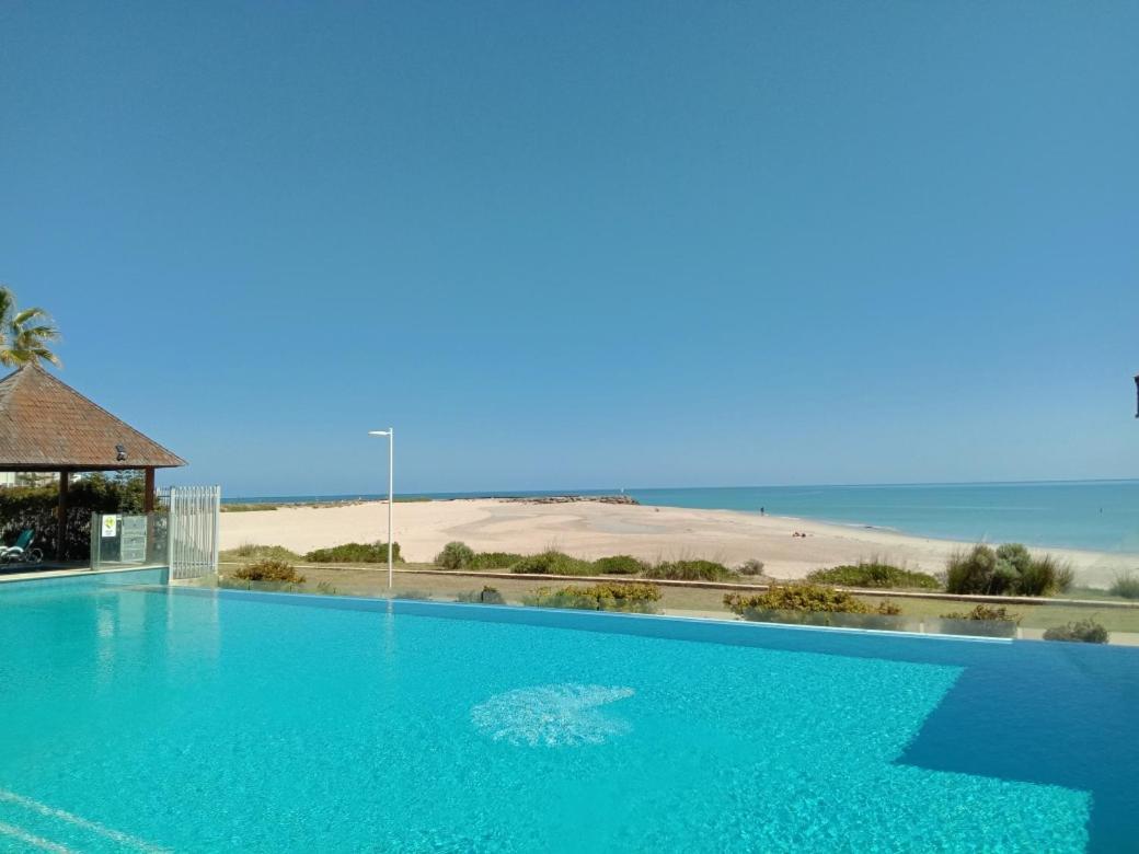 Tempel By The Sea Mandurah Exterior photo